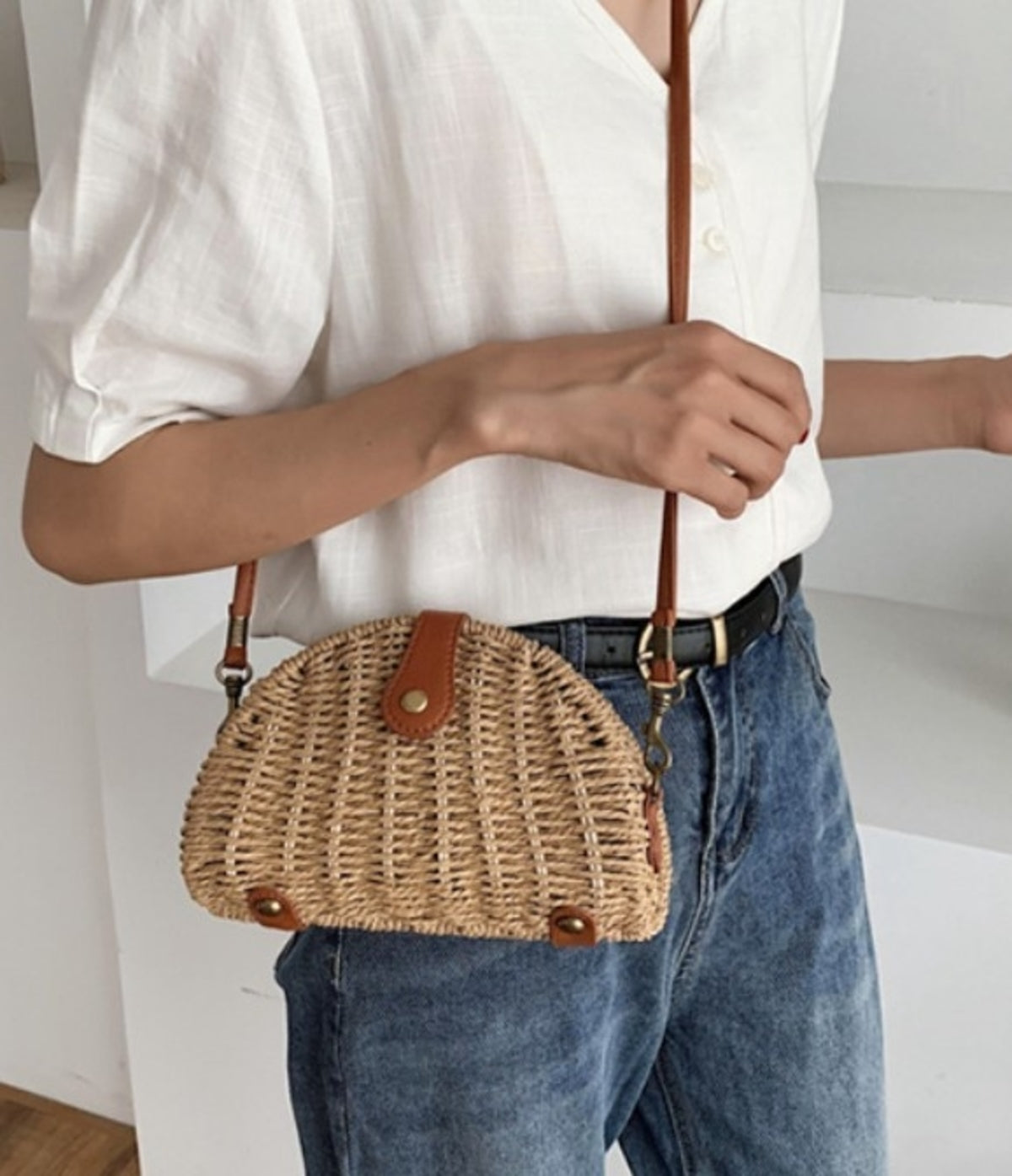 Casual Mini Oval Straw Crossbody Bag